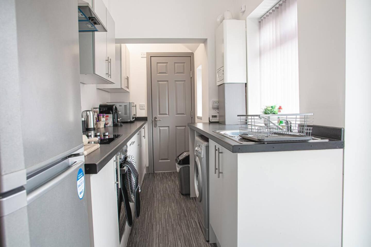 Flow Homes Stoke-on-Trent Esterno foto